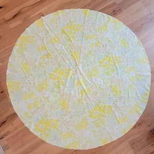 Vintage Round Floral Tabelcloth